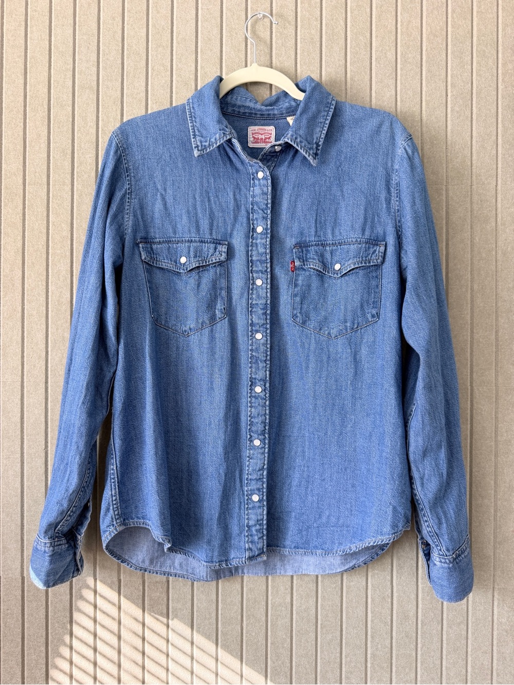 Women's button down shirt Levi's
